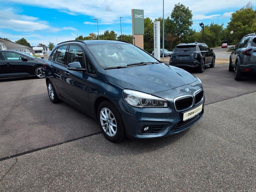 BMW 218 2015 — rear view