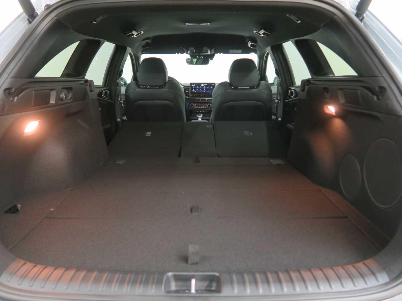Kia Ceed Sportswagon 1.5 T-GDI DCT7 OPF GT Line!