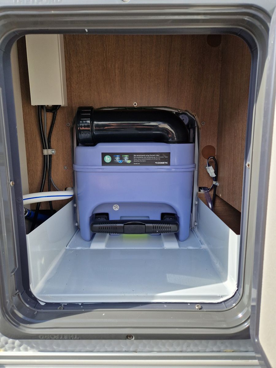 Fahrzeugabbildung Tabbert Senara 400 QD 2.3 Ambiente, DuoControl, 1.500kg