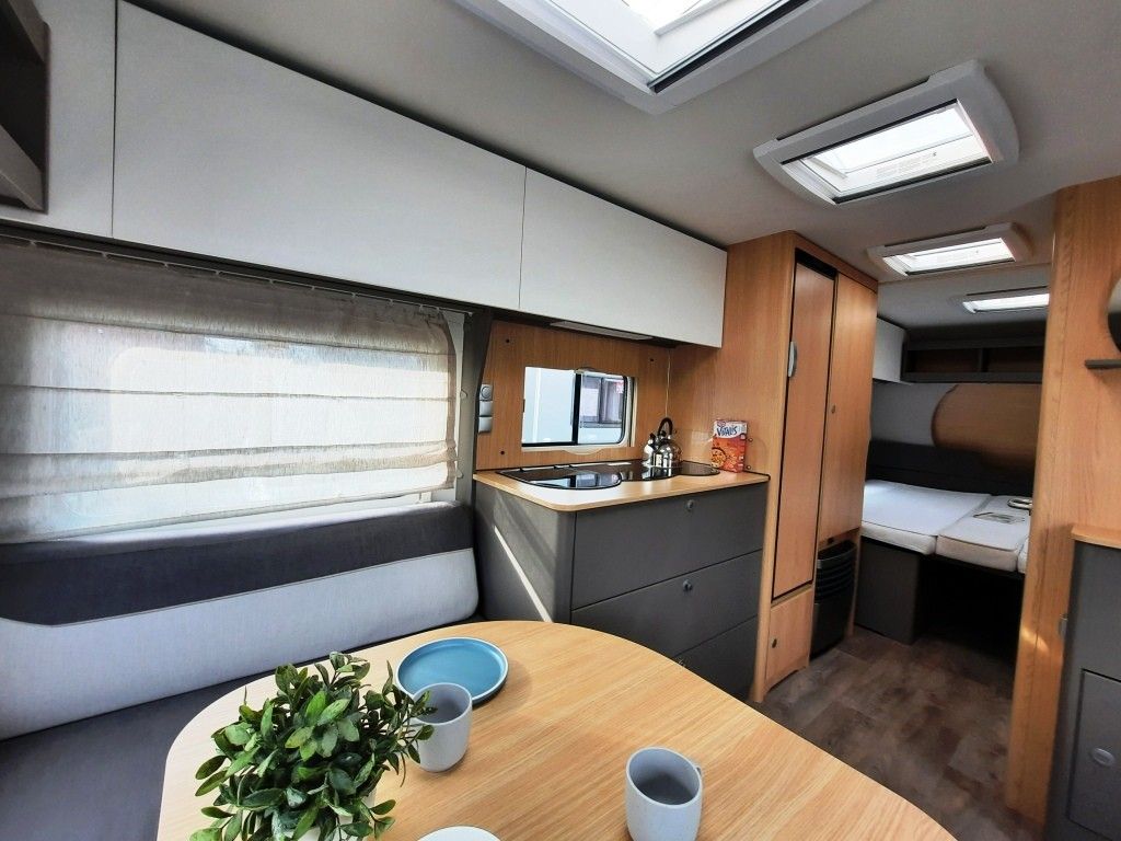 Fahrzeug Übersicht 7 Fahrzeugabbildung LMC Tandero 500 E Sparen Sie 5.590,- €