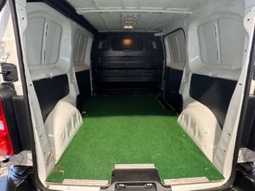 Opel Vivaro - 8