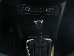 Fahrzeugabbildung Opel Corsa F Edition 1,2T 74KW M6 Intelli SHZ PPS ALU