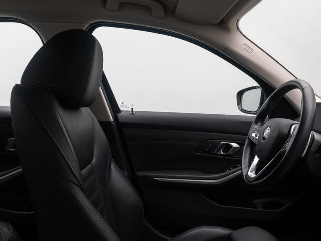 BMW 330, 2022 — 36