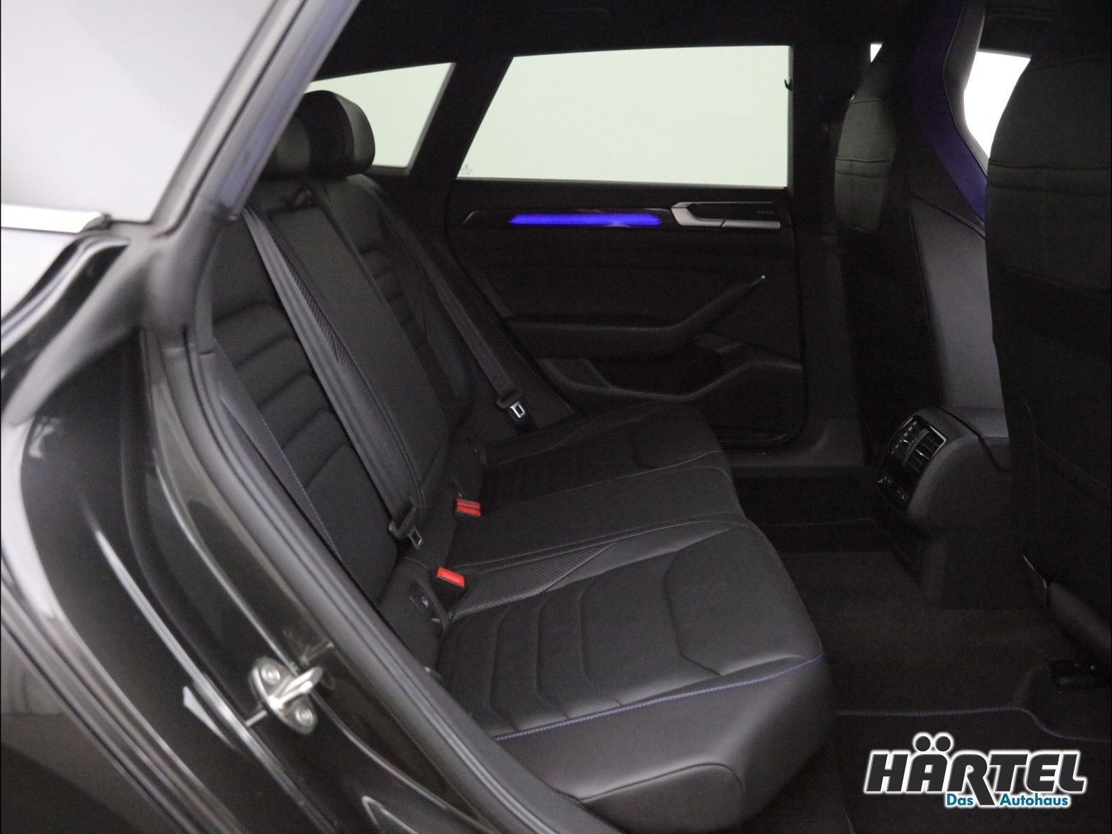 Volkswagen ARTEON SHOOTING BRAKE R 4MOTION 2.0 TSI DSG Navi foto 5