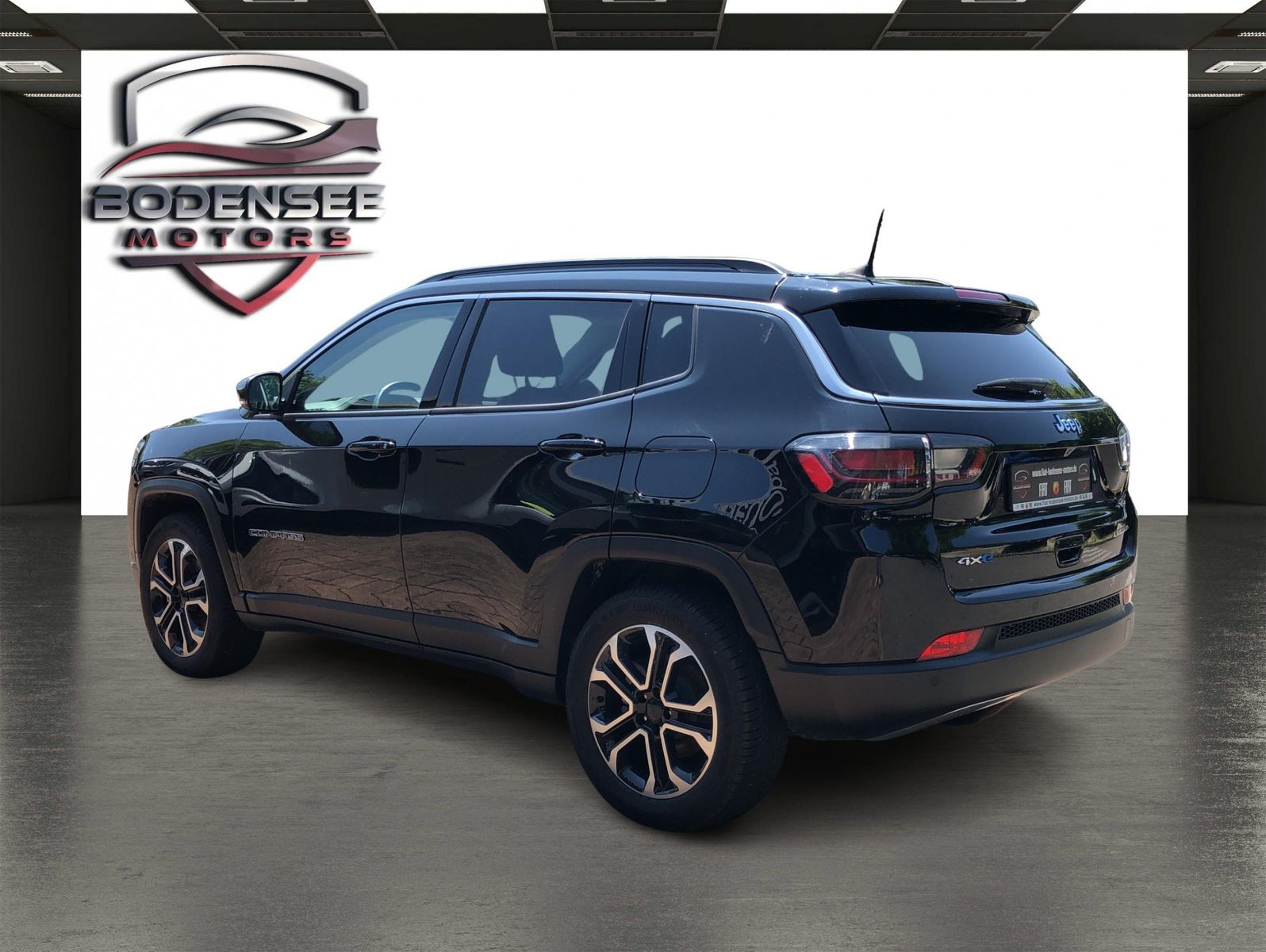 Fahrzeugabbildung Jeep Compass 1.3 T4 Plug-In Hybrid Limited 4xe 140kW