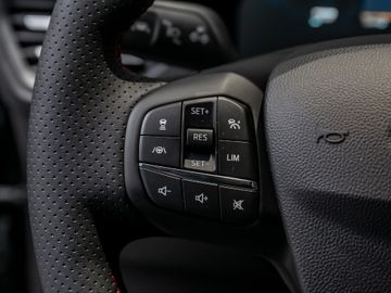 Ford Focus Turnier 1.0 ST-Line X Autom. Kamera B&O