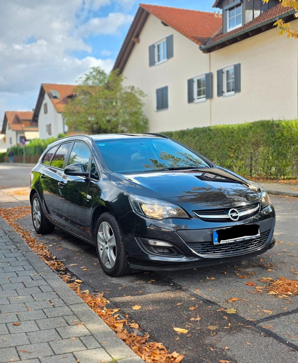 Opel Astra, 2014