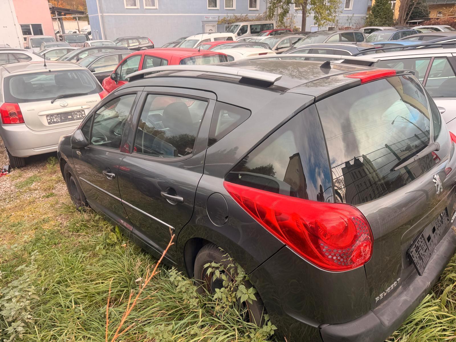 Peugeot 207 2012 — engine 1.598 cm³, 120 HP (88kW)