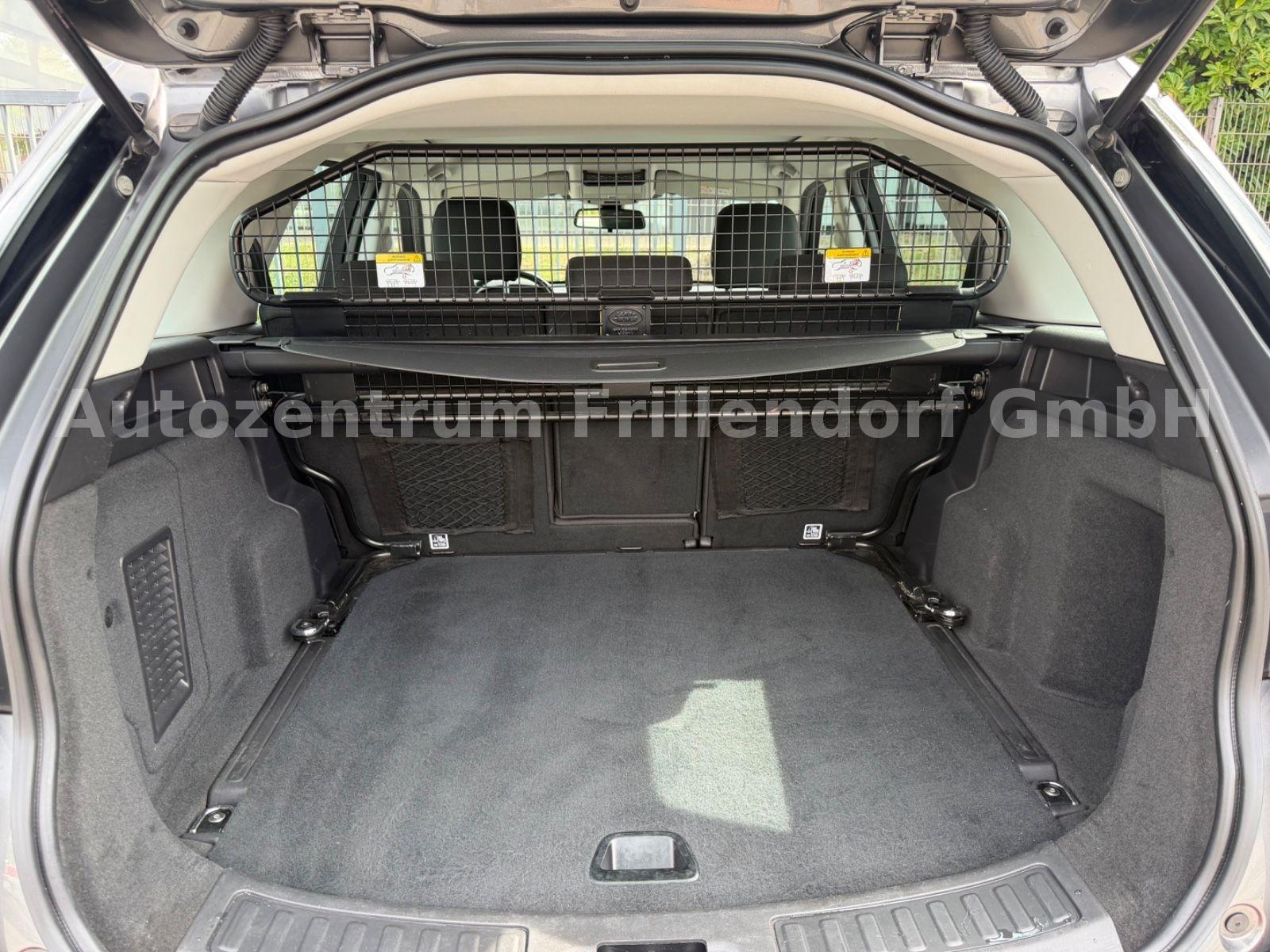Land Rover Discovery Sport Pure NAVI/XENON/PANO!!