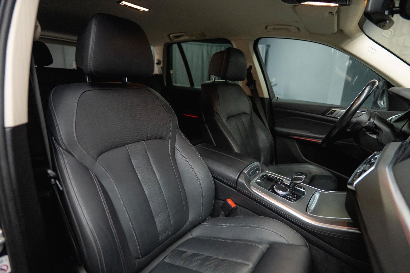 Fahrzeugabbildung BMW X5 xDrive 40i X-Line Sport *Massage*Head Up*ACC*