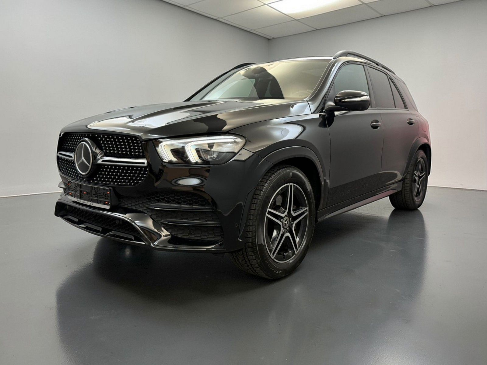 MERCEDES-BENZ GLE 350 de 4M AMG-LINE*SITZKLI*PANO*AHK*HEAD-UP