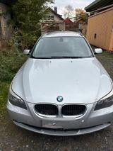 BMW 525I Touring - BMW 525 aus 2004: Kombi