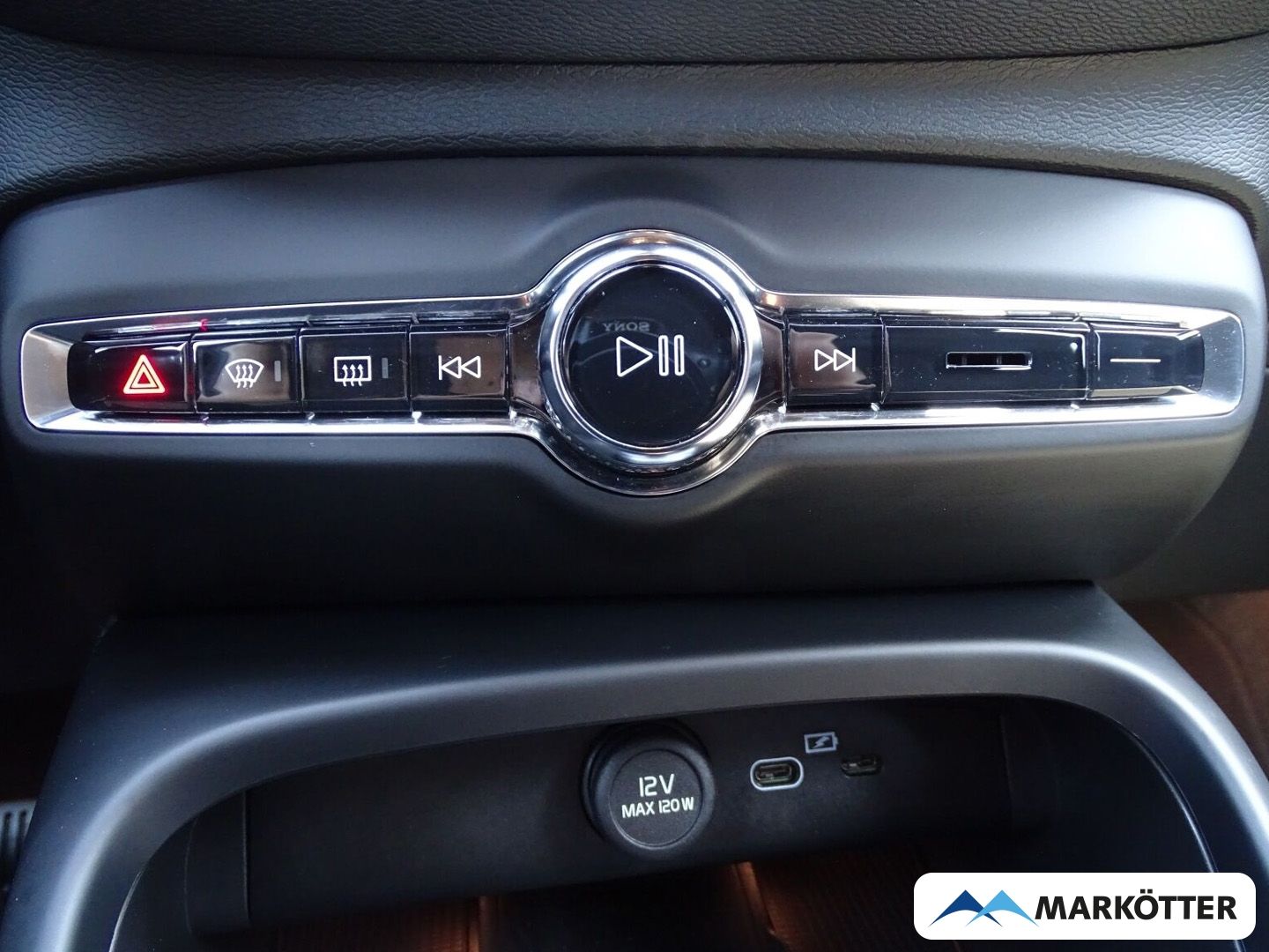Volvo XC40 Plus Recharge Pure Electric AWD/LED/ACC/SHZ foto 21