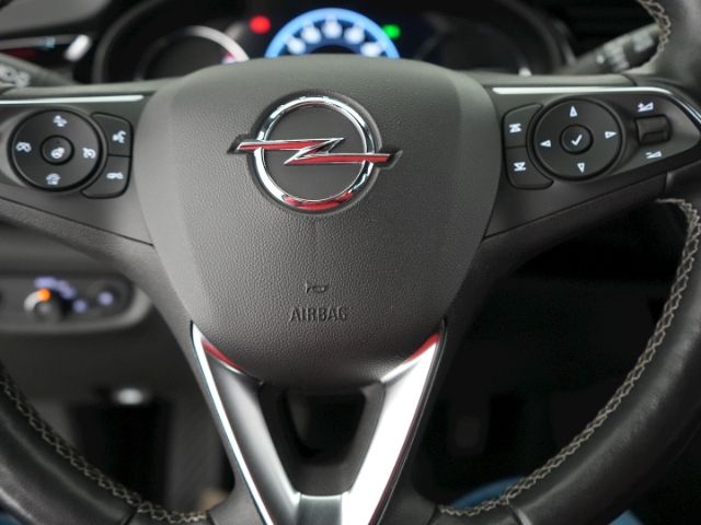 Insignia B ST BUSINESS ELEGANCE CDTI+ANHÄNGERKUP