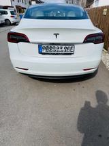 Tesla Model 3 Allradantrieb mit Dualmotor Long Ran... - Tesla Gebrauchtwagen in München