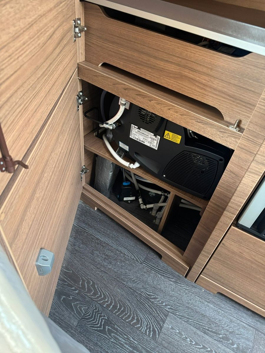 Fahrzeugabbildung Knaus Sport 650 UFK NEU45TEUR Abverkauf 14TEUR sparen!
