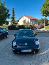 Volkswagen Beetle - gebrauchte Volkswagen Beetle aus dem Jahr 2000