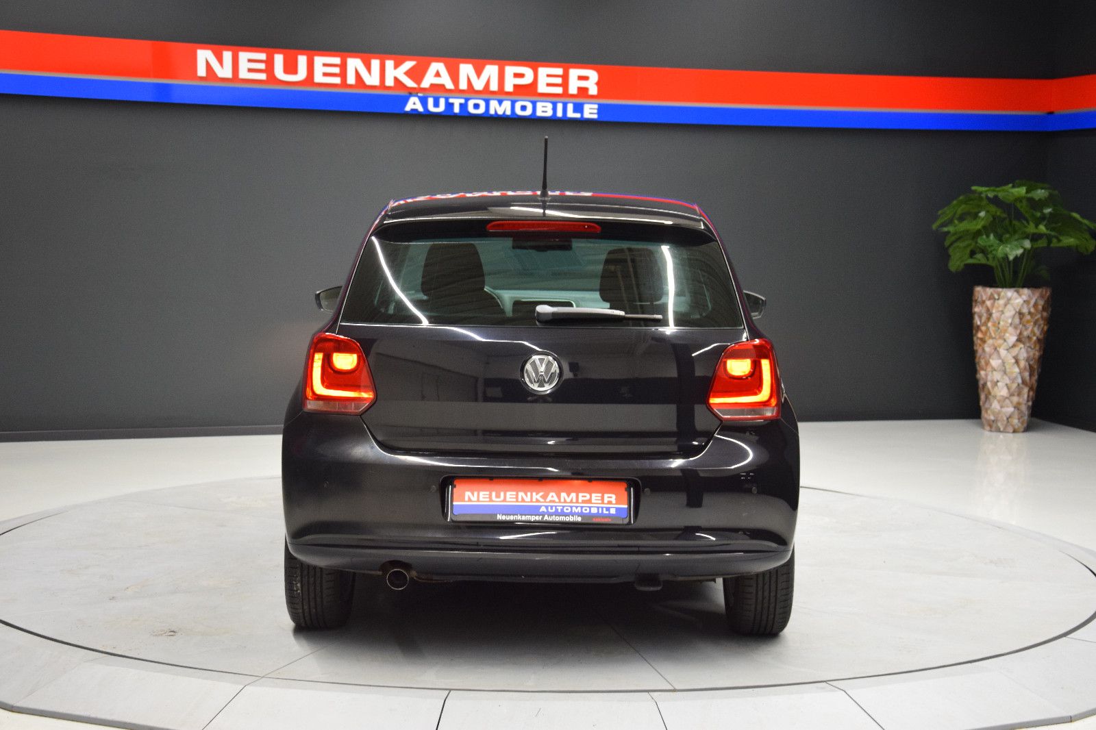 Fahrzeugabbildung Volkswagen Polo V Match Klima Sitzhz PDC 2.Hd