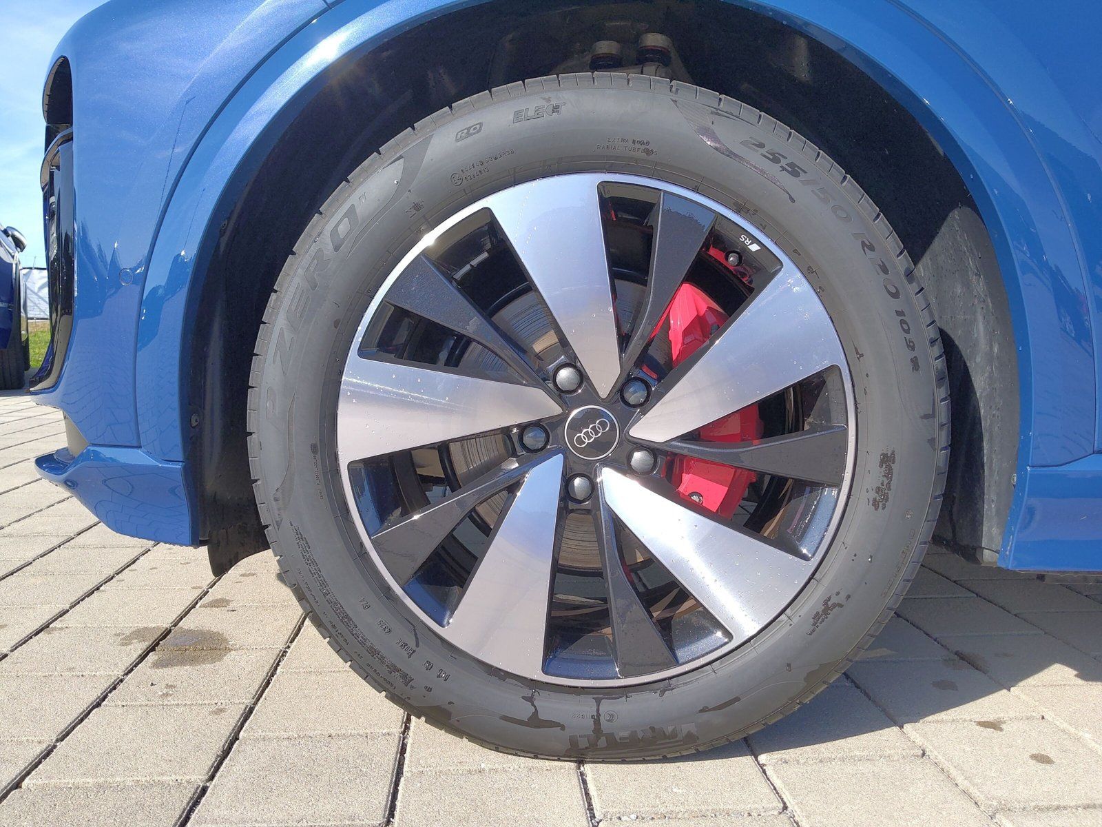 Audi Q6 e-tron - Bild 9