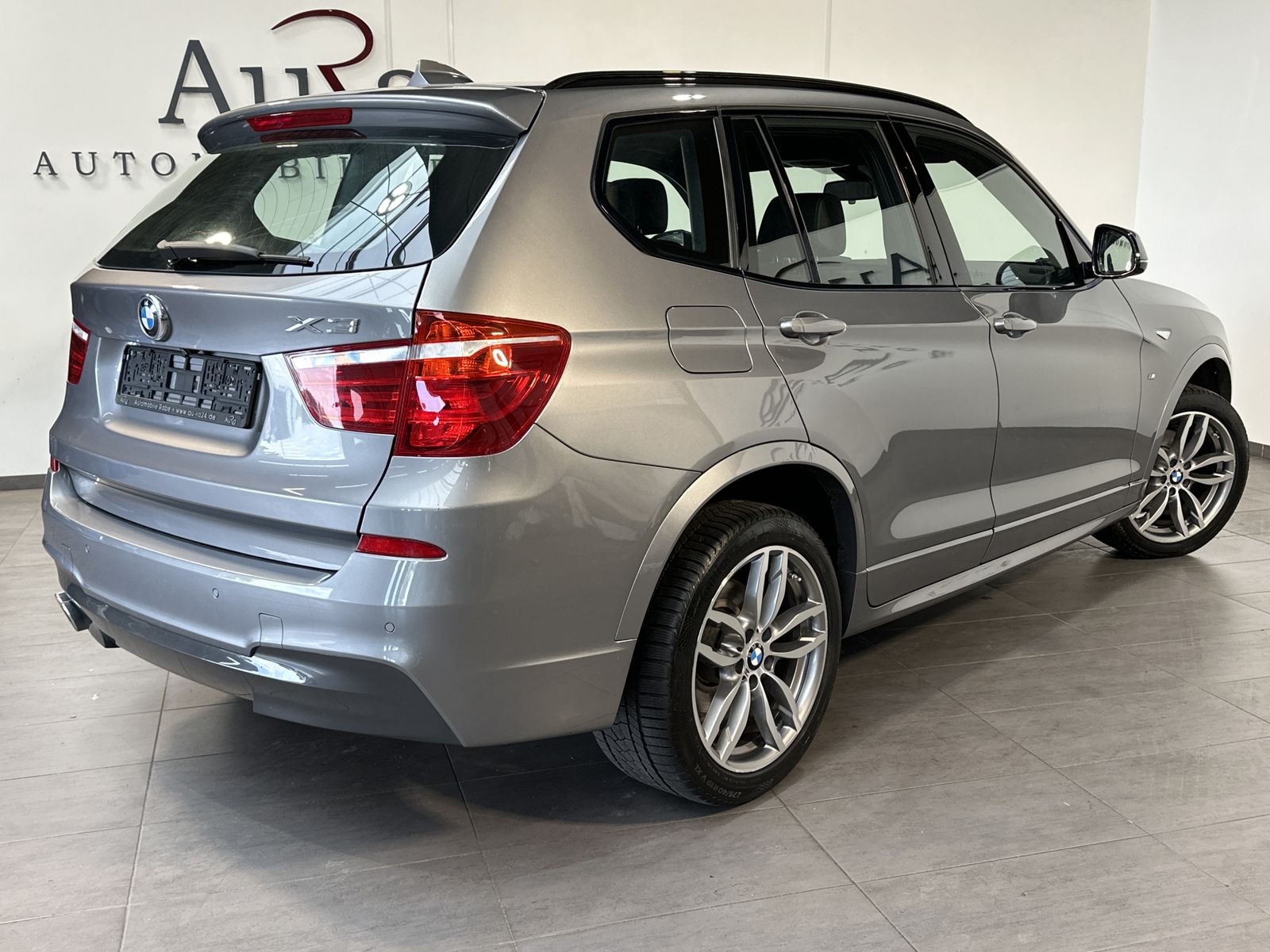 Fahrzeugabbildung BMW X3 xDrive35d M-Sport NAV+LED+ACC+HEAD-UP+KAMERA