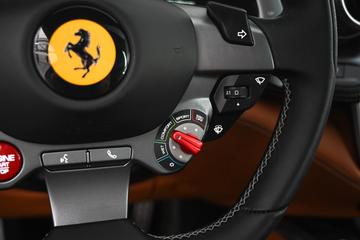 صورة مصغرة 26 لـ 2017 Ferrari GTC4LUSSO