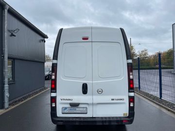 Opel Vivaro - 7