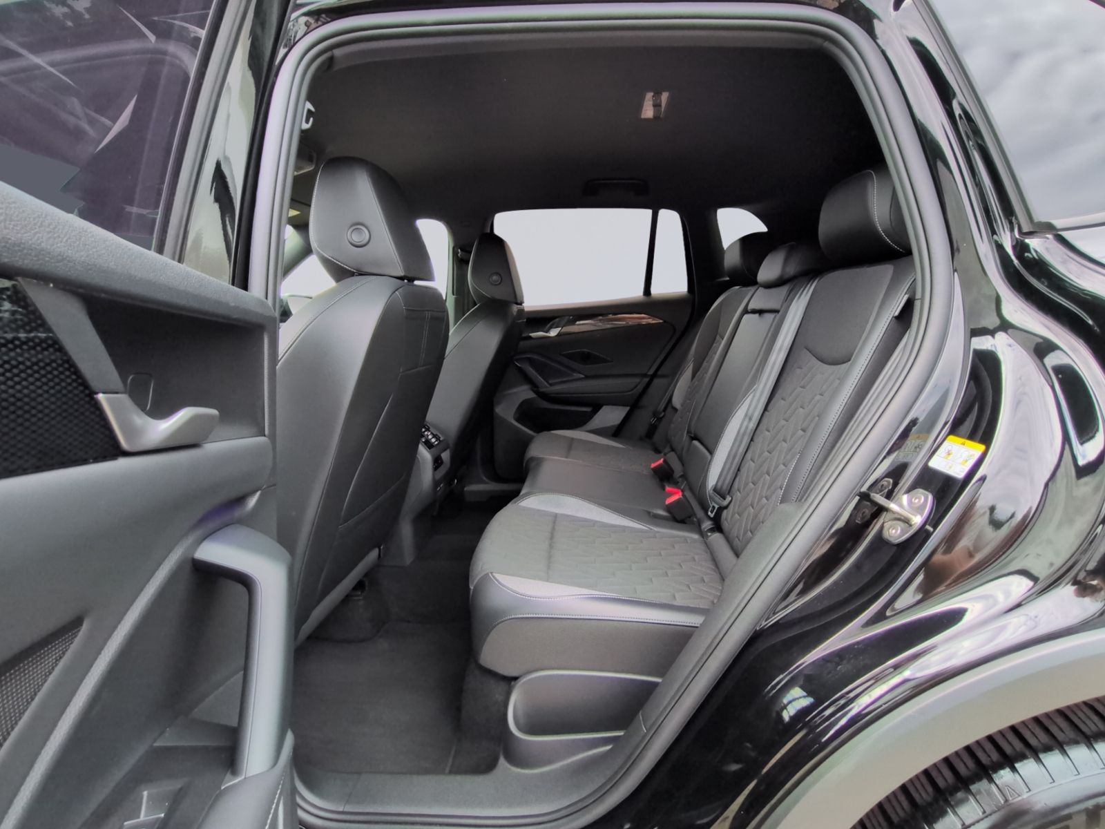 Tiguan 2.0TDI DSG 4M Goal CLIMATRONIC+SHZ+KAMERA