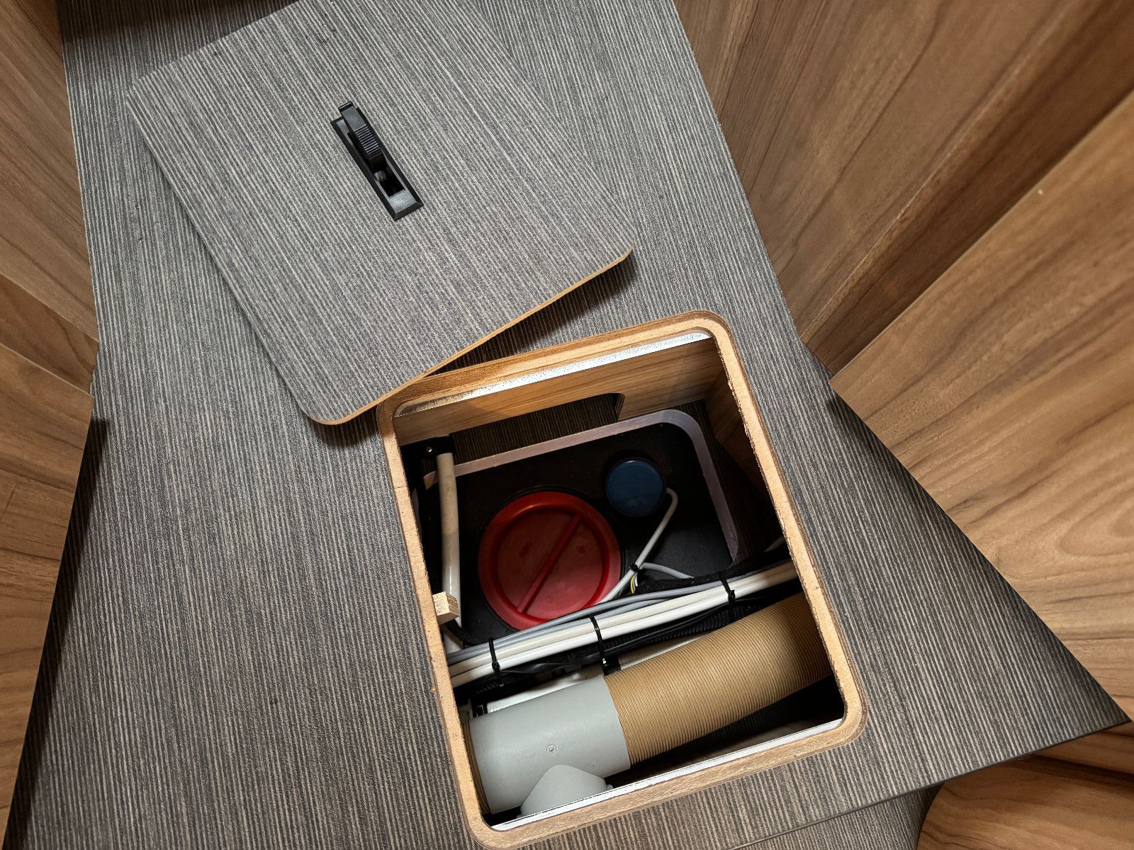 Fahrzeugabbildung HYMER / ERIBA / HYMERCAR ML-T 570 60 EDITION MB SPRINTER 316 CDI 7GT SHZD