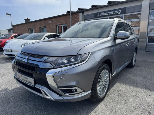 MITSUBISHI 2.4 4WD Plus mit Intro