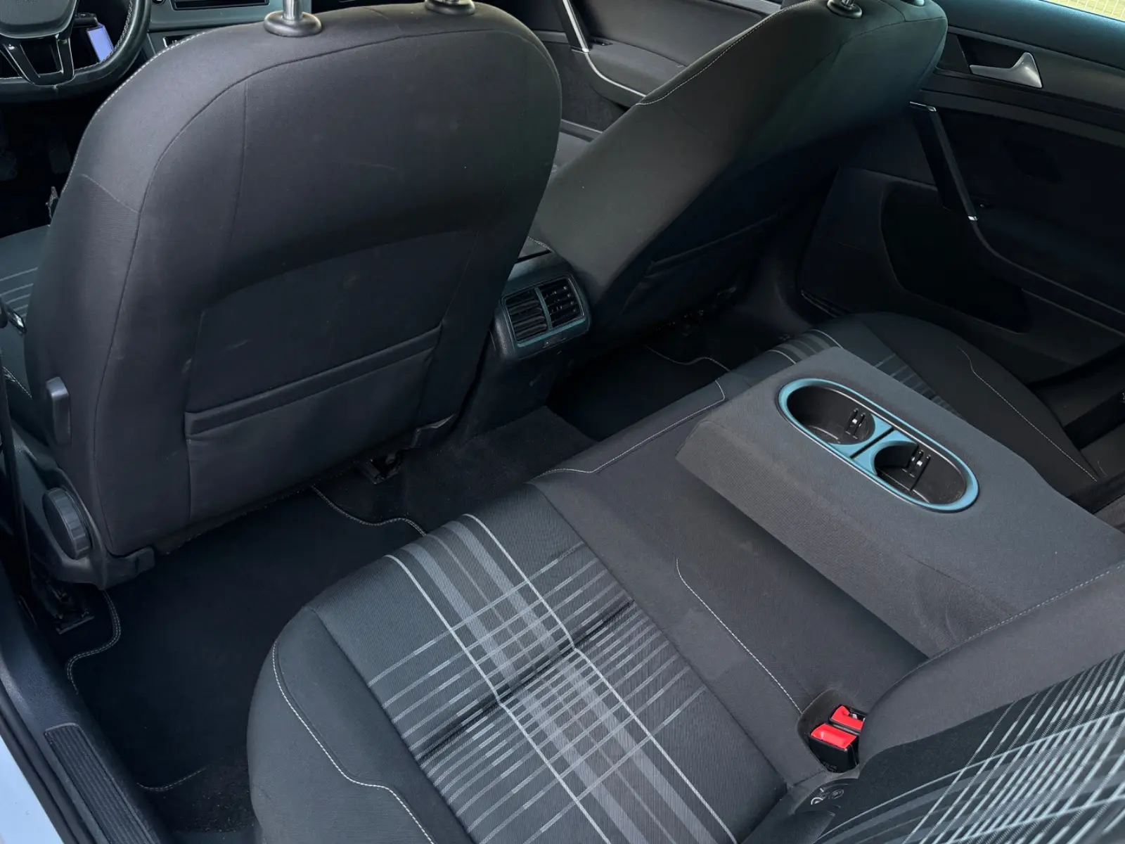 Volkswagen Golf 2015 — photo 16