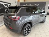 Jeep Compass Limited 4WD/Navi/PDC Vo-Hi/Freisp/Sitzhz - Jeep Compass mit Benzin-Antrieb: Allradantrieb