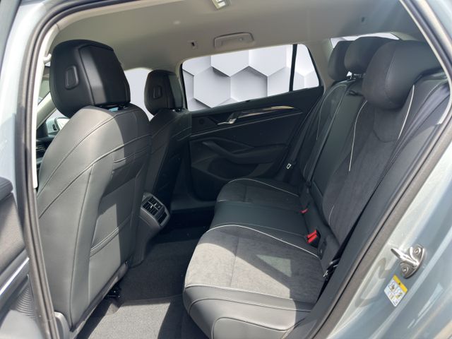 Passat Variant 1.5l TSI eHybrid DSG Navi Klima I