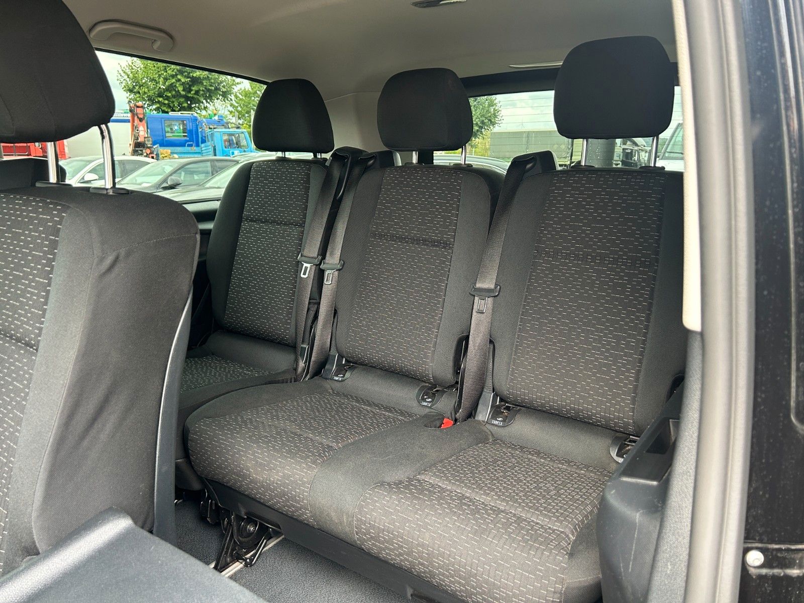 Fahrzeugabbildung Mercedes-Benz Vito 116 CDI Tourer 9G Extral AHK Kamera
