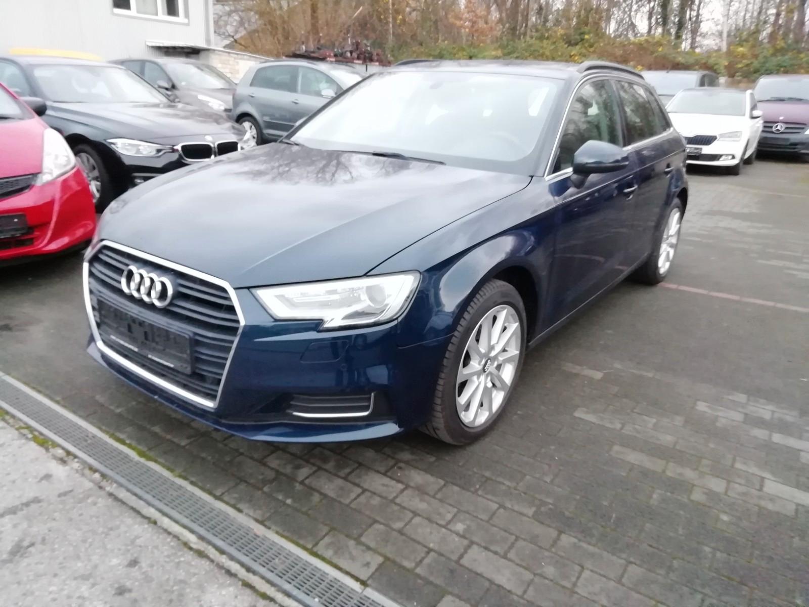 Audi A3 Sportbk design,Stronic,Leder, Navi,Xenon,1-HD