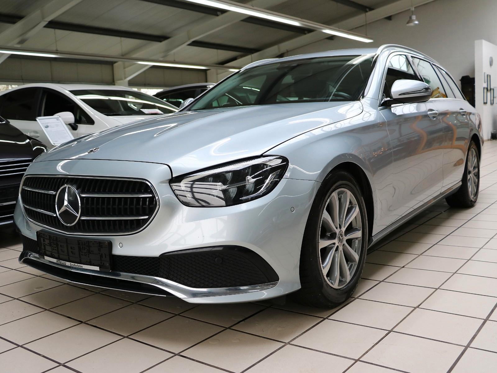 Mercedes-Benz E 200 D T-Modell AdBlue Automatik