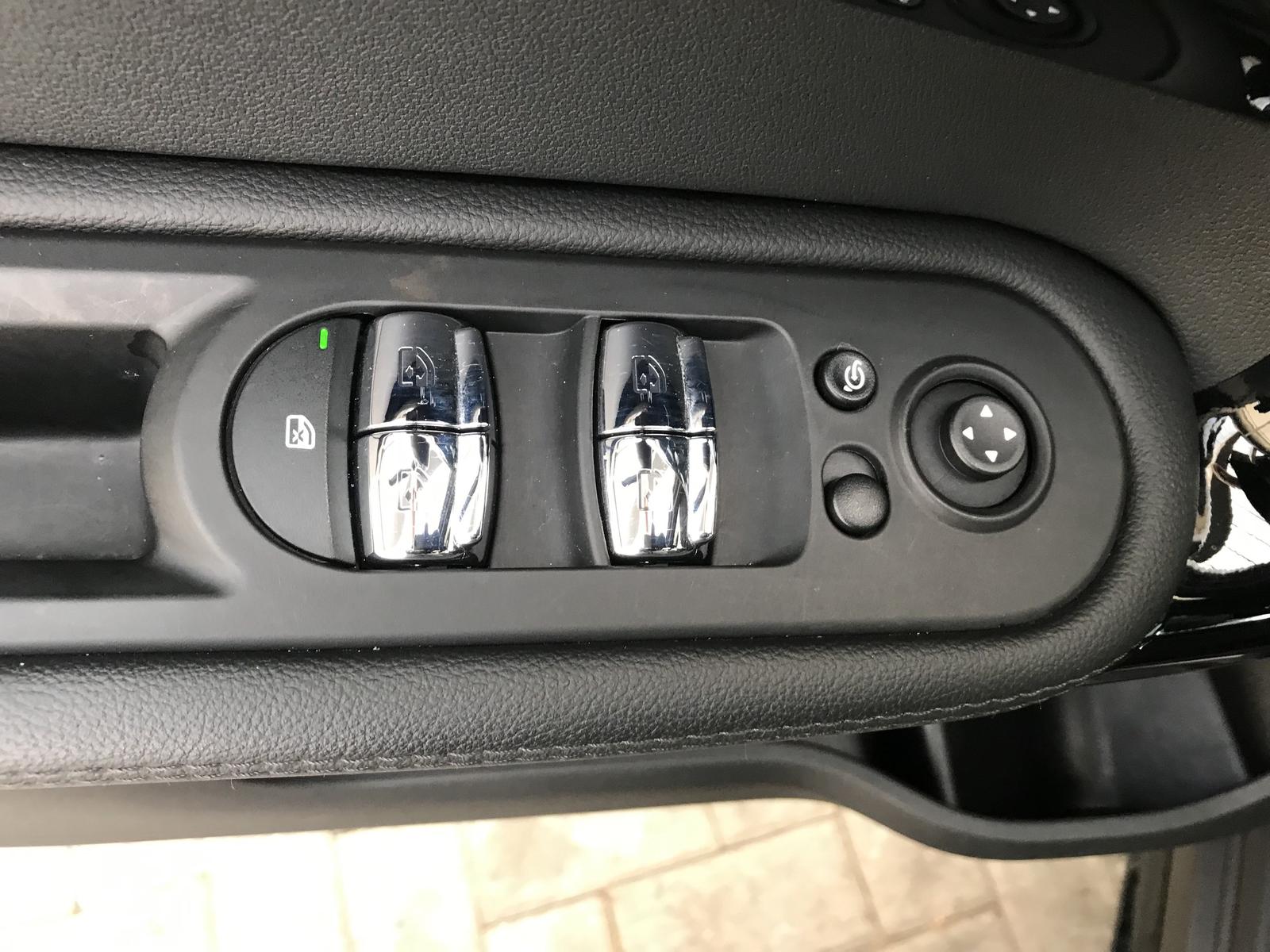 MINI Cooper S Countryman Head-Up JCW LED Pano.Dach