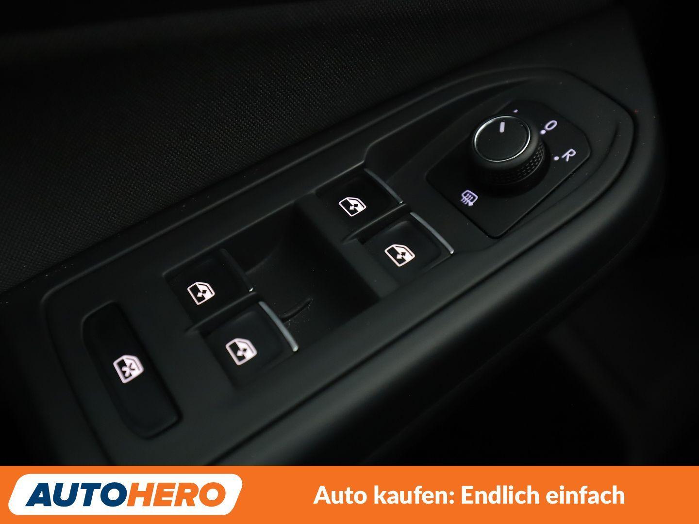 Volkswagen Golf VIII 1.5 TSI ACT Life*NAVI*LED*PDC*ACC*SHZ*, миниатюра 21