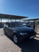 BMW X3 3.0i - PANO - SHZ - AHK - gebrauchte BMW X3 aus dem Jahr 2003