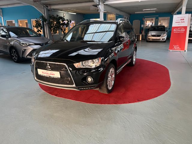 Mitsubishi Outlander Instyle 4WD NAVI AHK 7-SITZER LEDER