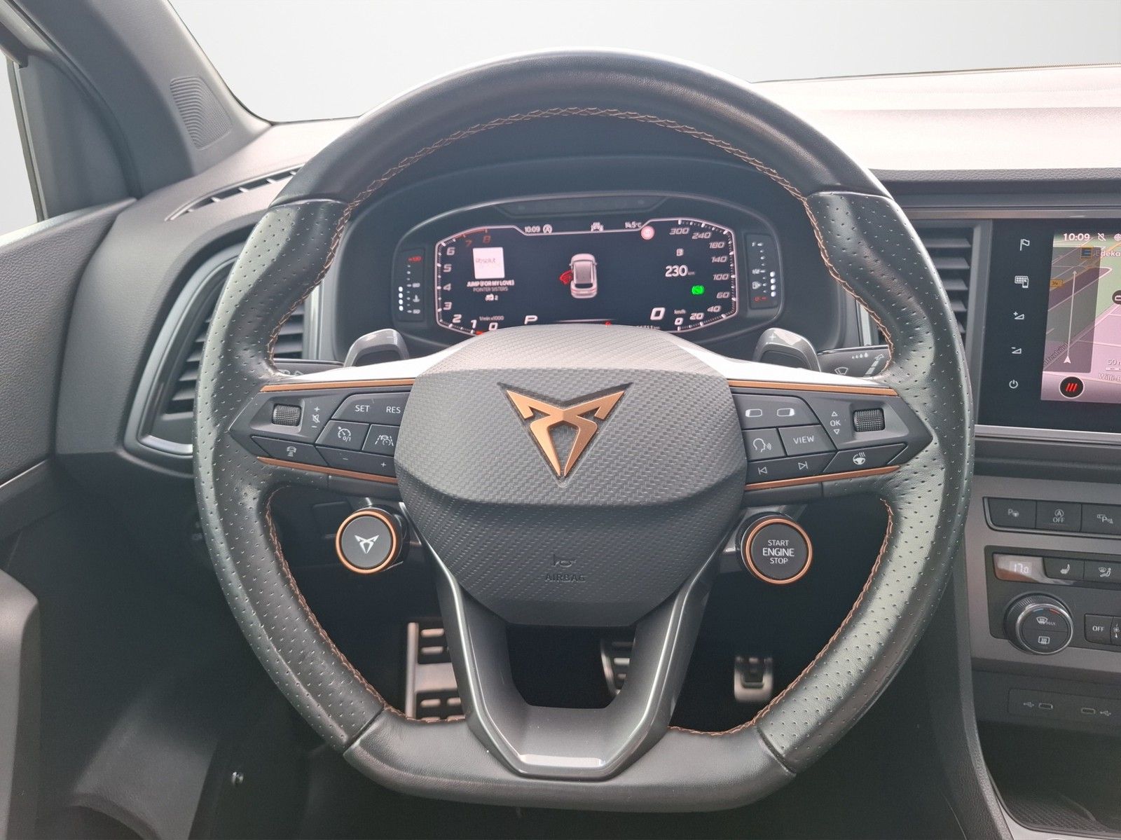 CUPRA Ateca 2.0 TSI 4Drive DSG / AHK / ACC / LED / NAV - Image 11