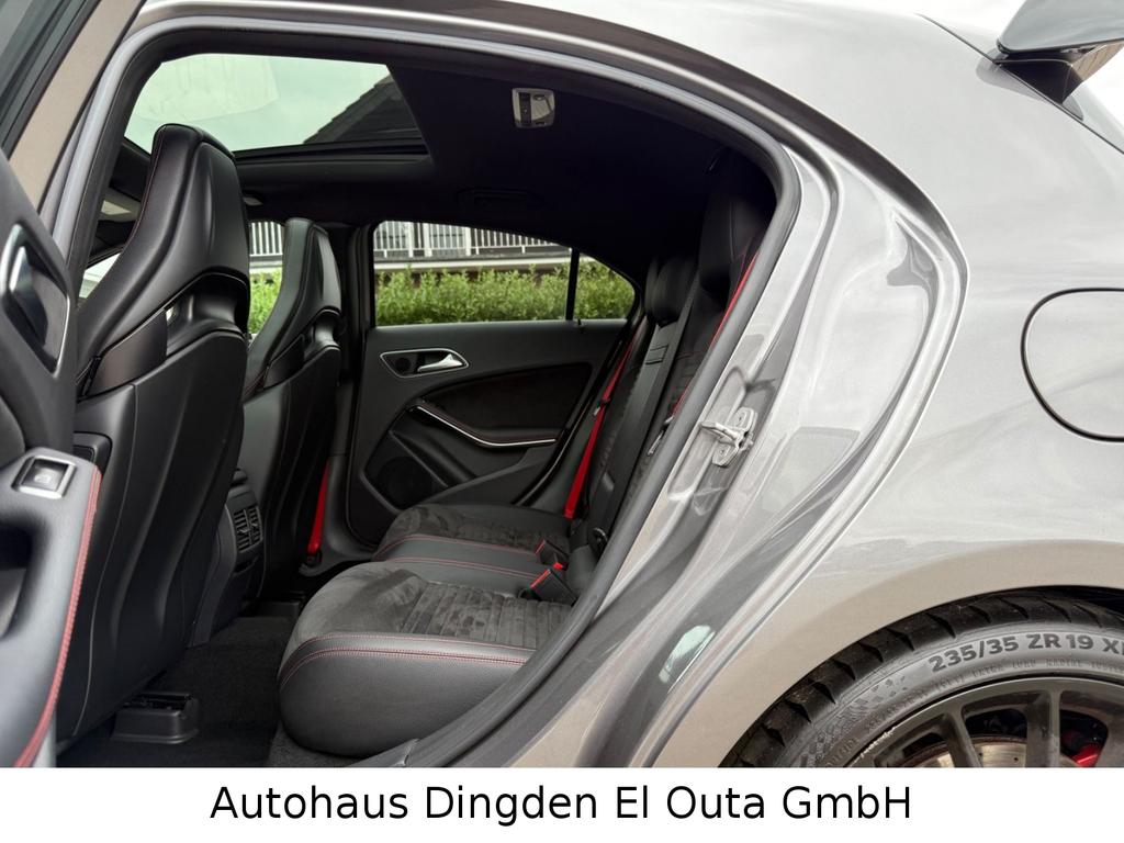 Mercedes-Benz A 45 AMG