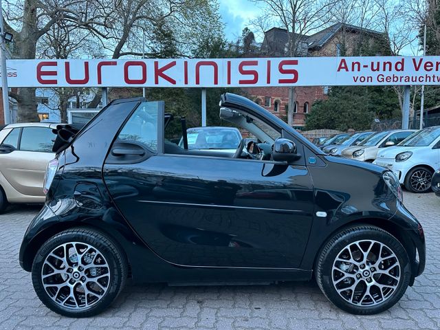 Smart fortwo Cabrio EQ*EXCL*60kW*LEDER*SHZ*KAM*22kW