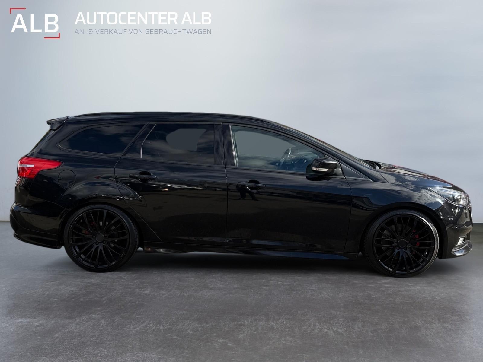 Ford Focus 2015 — photo 6