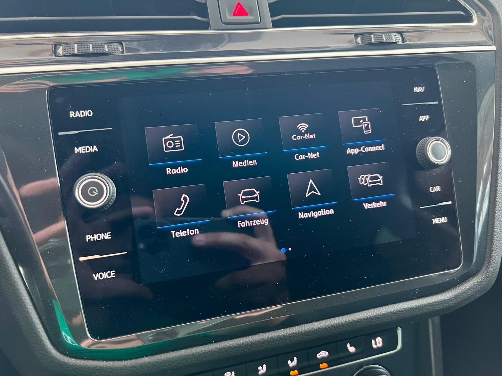Volkswagen Tiguan Highline 4Motion |ACC|LED|DSG|AHK|1.HAND|