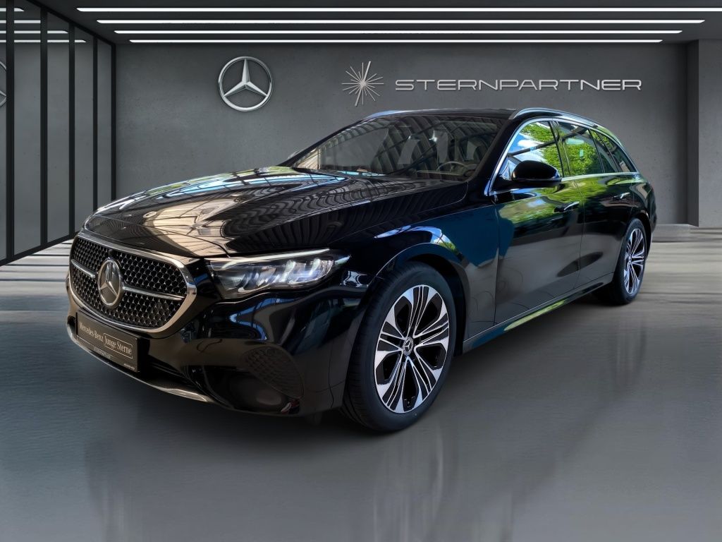 Image of Mercedes-Benz E 220
