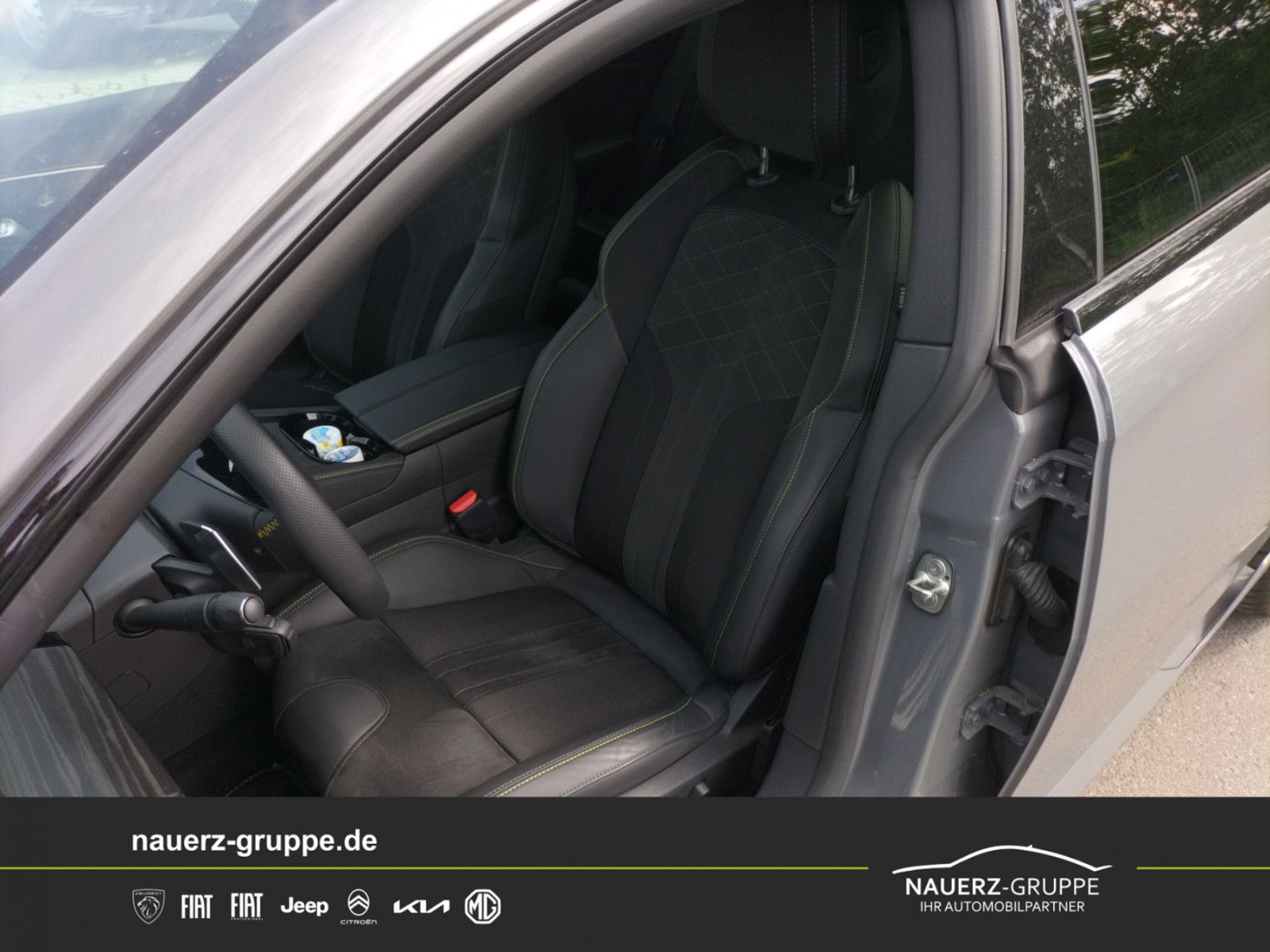Fahrzeugabbildung Peugeot 508 SW Hybrid4 360 PSE