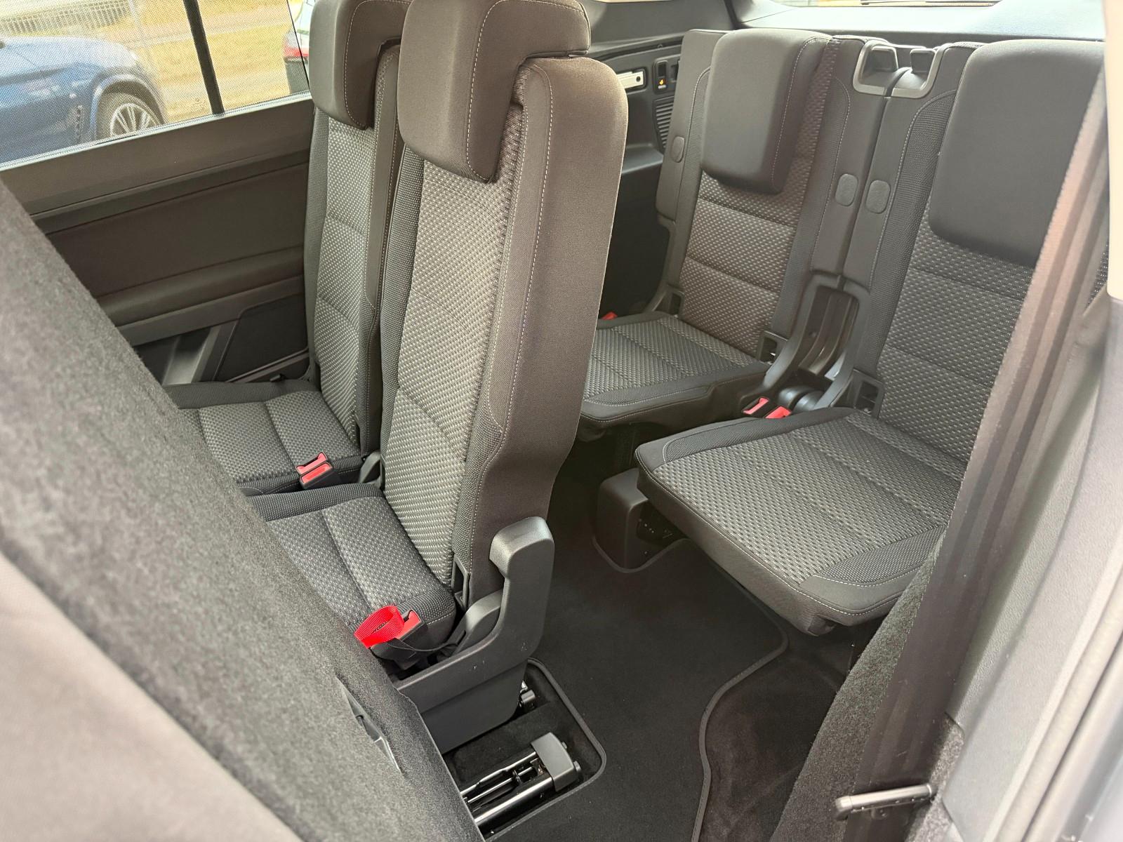 Volkswagen Touran 1.5 TSI DSG Comfortline AHK/STHZ/, миниатюра 13