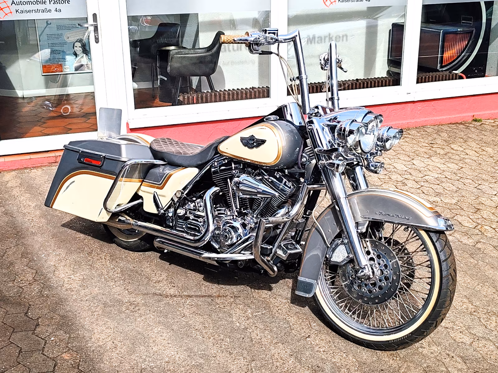 Harley-Davidson Road King~ Kern Auspuff~21 Zoll~Chicano~Sonder