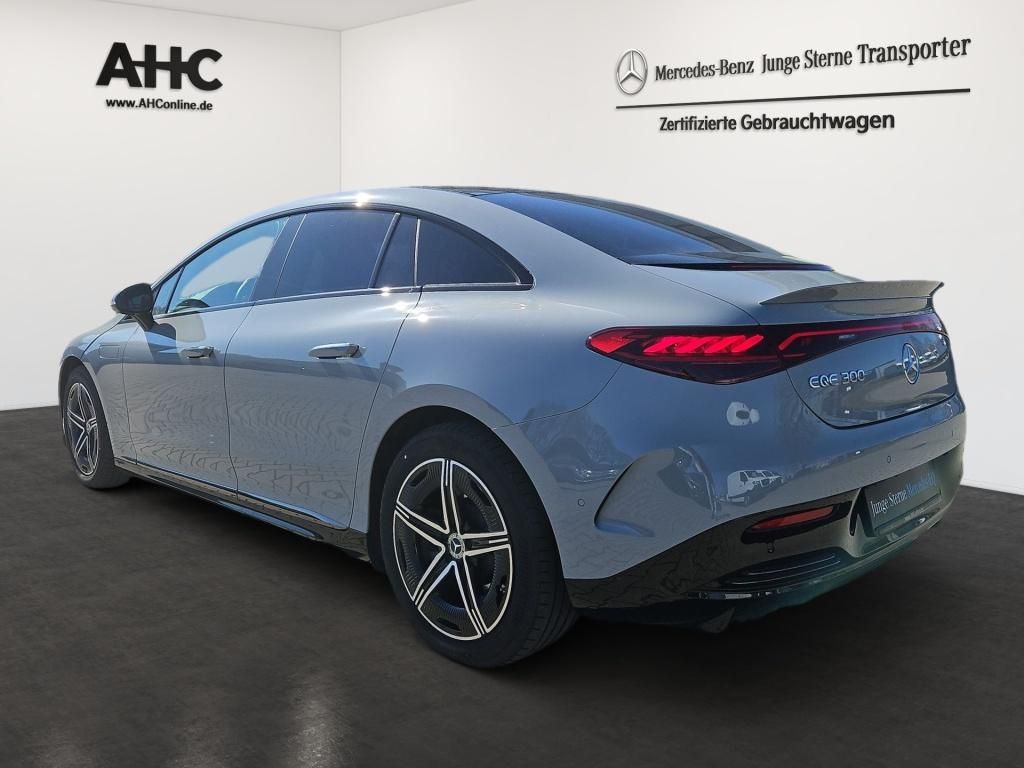 Fahrzeugabbildung Mercedes-Benz EQE 300 AMG Pano Hyperscr. HUD ACC Burmester3D