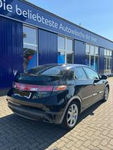 Honda Civic 1.8 - Top gepflegt | neue Vers... - Honda Civic aus 2006 mit Benzin-Antrieb